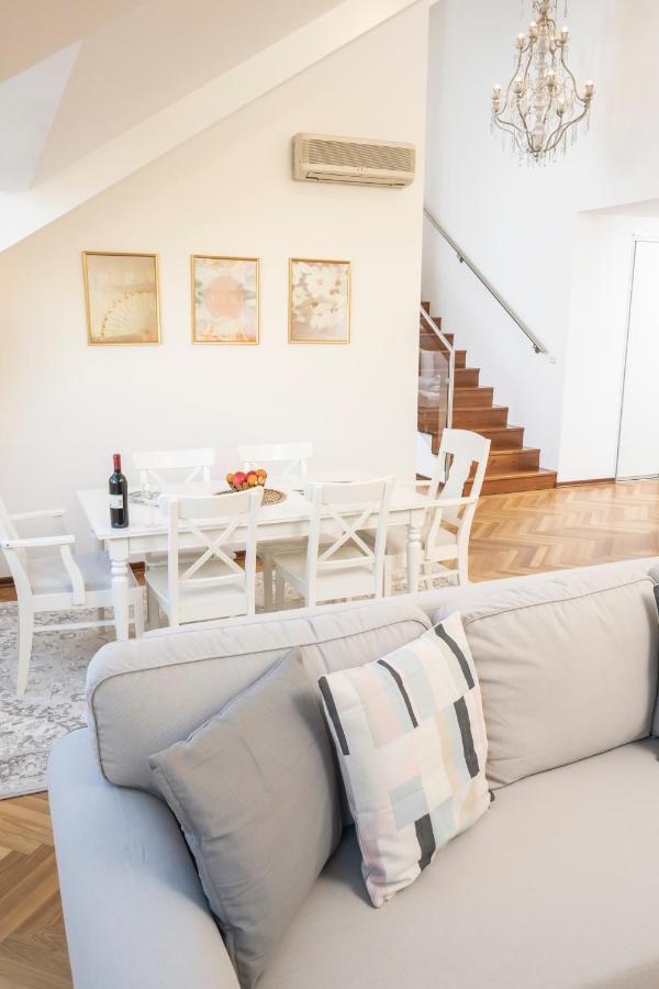 Penthouse Staatsoper Apartment Vienna
