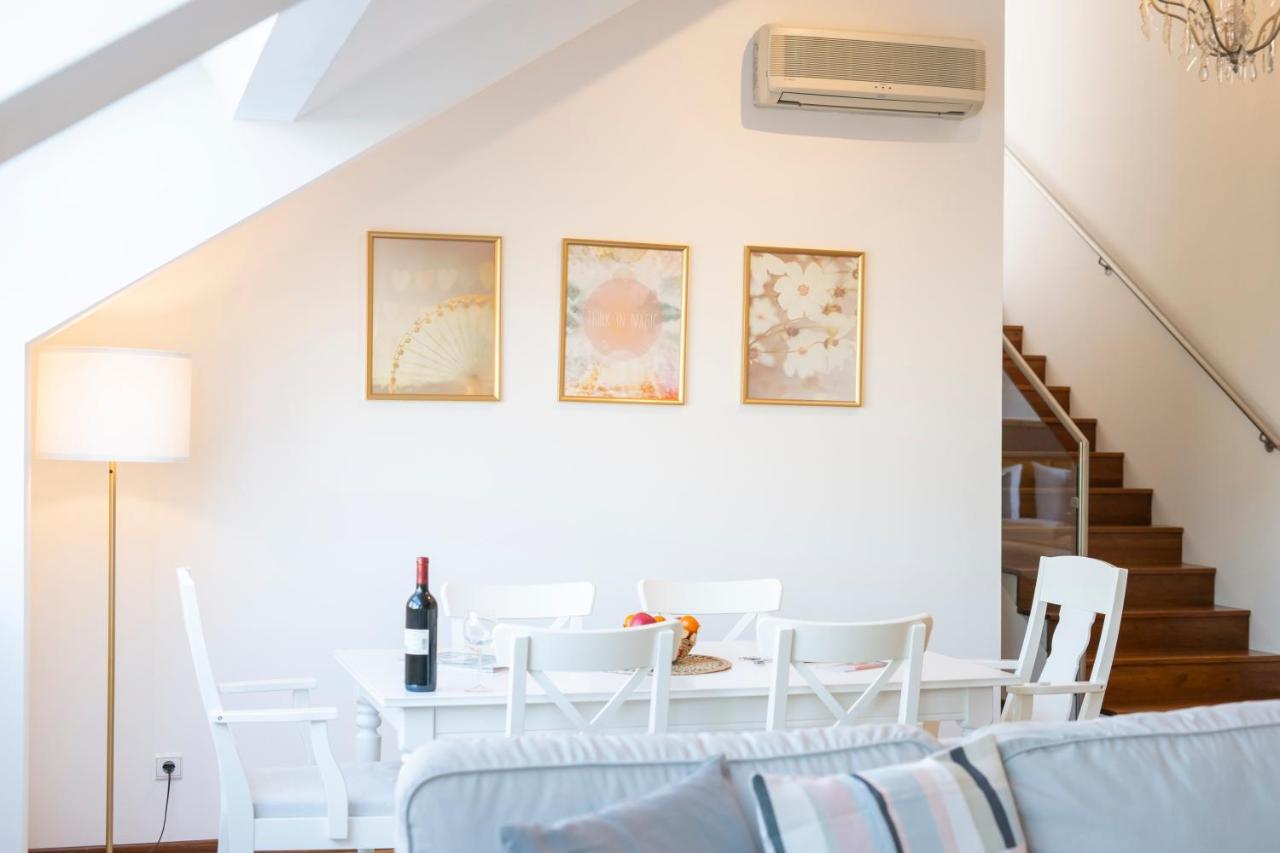 Penthouse Staatsoper Apartment *